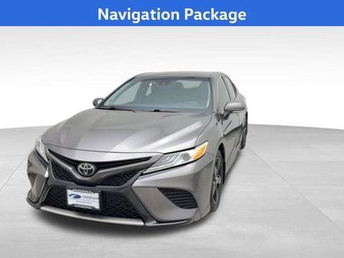 Used 2020 Toyota Camry XSE w/ Navigation Package image 8