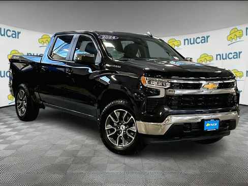 Used 2024 Chevrolet Silverado 1500 LT image 1