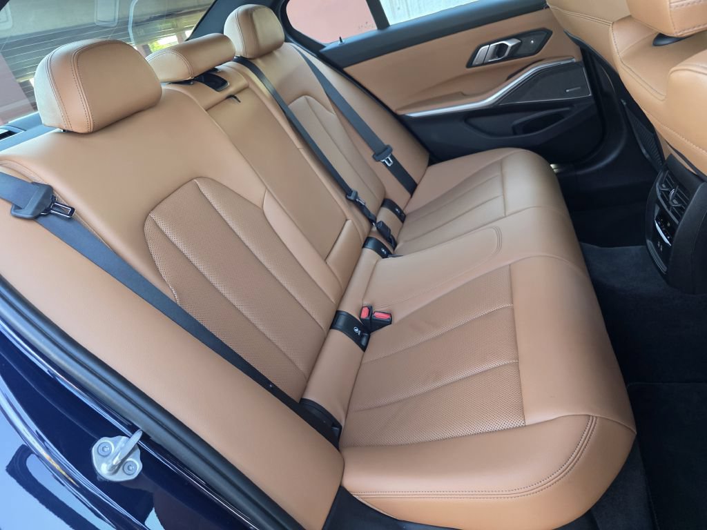 Used 2022 BMW M340i RWD image 25