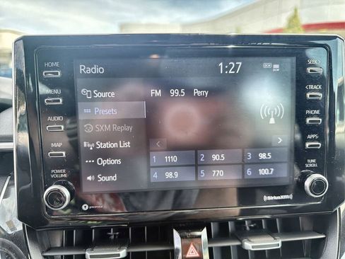 Used 2021 Toyota Corolla SE image 21