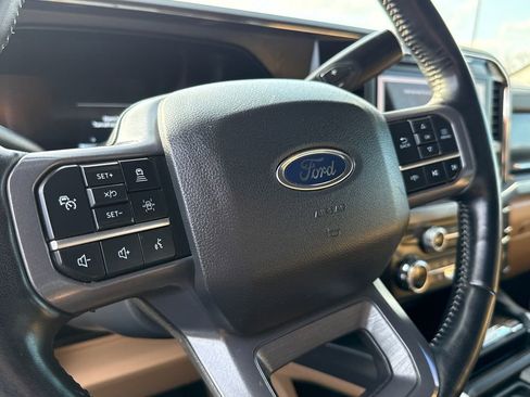 Used 2024 Ford F350 Lariat w/ Lariat Ultimate Package image 30