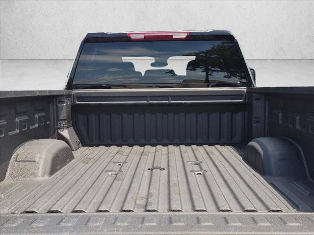 Used 2025 Chevrolet Silverado 2500 Custom AWD/4WD image 6