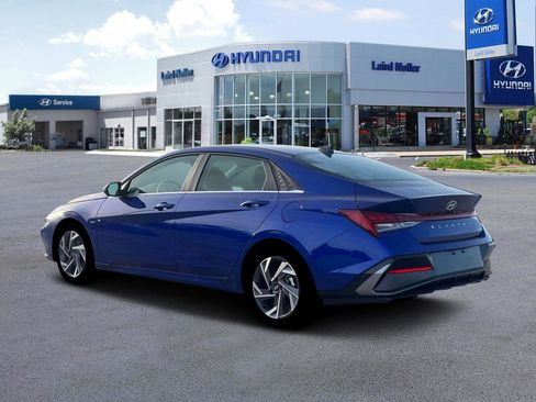 New 2026 Hyundai Elantra Limited w/ Cargo Package image 4