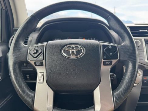 Used 2019 Toyota 4Runner SR5 Premium AWD/4WD image 19
