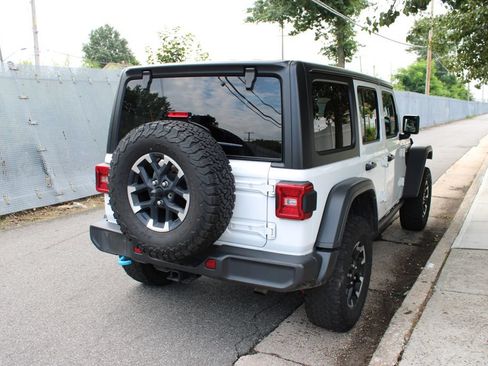 Used 2024 Jeep Wrangler Unlimited Rubicon 4xe AWD/4WD image 6