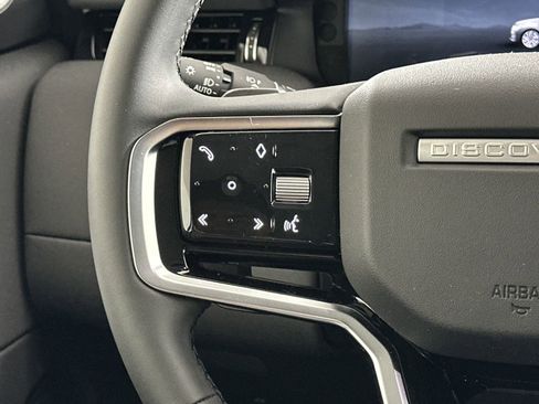 Certified 2025 Land Rover Discovery Sport S image 15