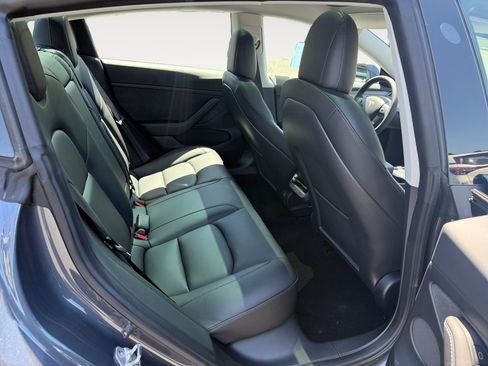 Used 2022 Tesla Model 3 RWD image 18