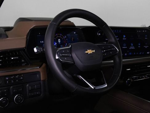 Certified 2025 Chevrolet Tahoe High Country w/ Sun And Tow Package image 31