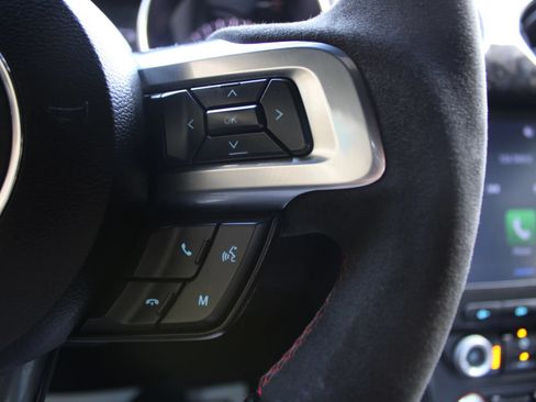 Used 2020 Ford Mustang GT RWD image 16