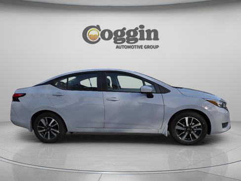 New 2025 Nissan Versa SV image 6