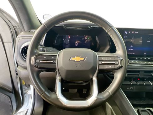 Used 2023 Chevrolet Colorado LT w/ LT Convenience Package image 17