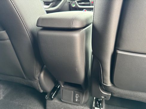 Used 2026 Buick Encore GX Sport Touring w/ Comfort Package image 19