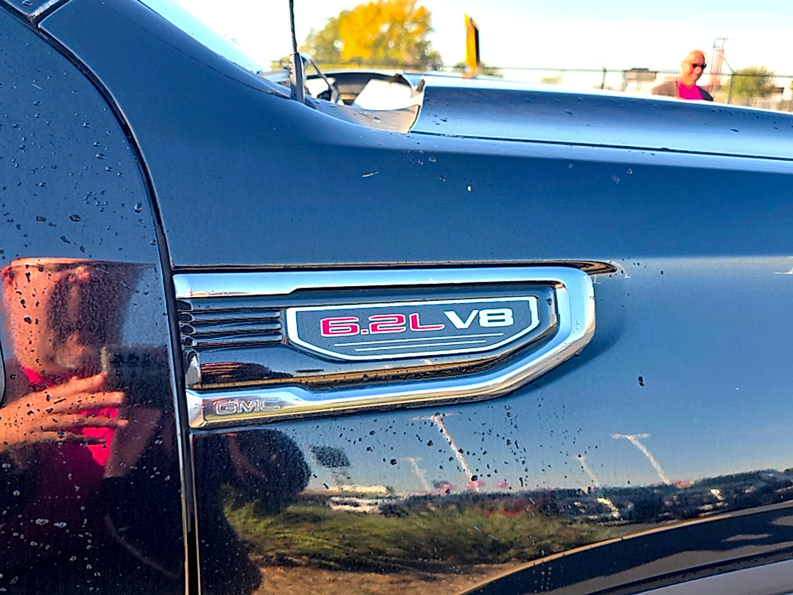 Used 2022 GMC Sierra 1500 AT4 w/ AT4 Premium Package AWD/4WD image 5
