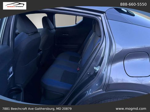 Used 2022 Toyota C-HR XLE FWD image 20