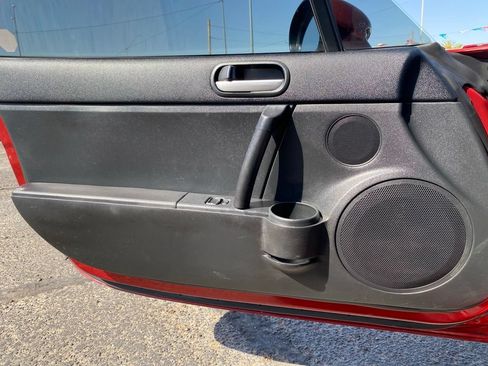 Used 2008 MAZDA MX-5 Miata Sport RWD image 19