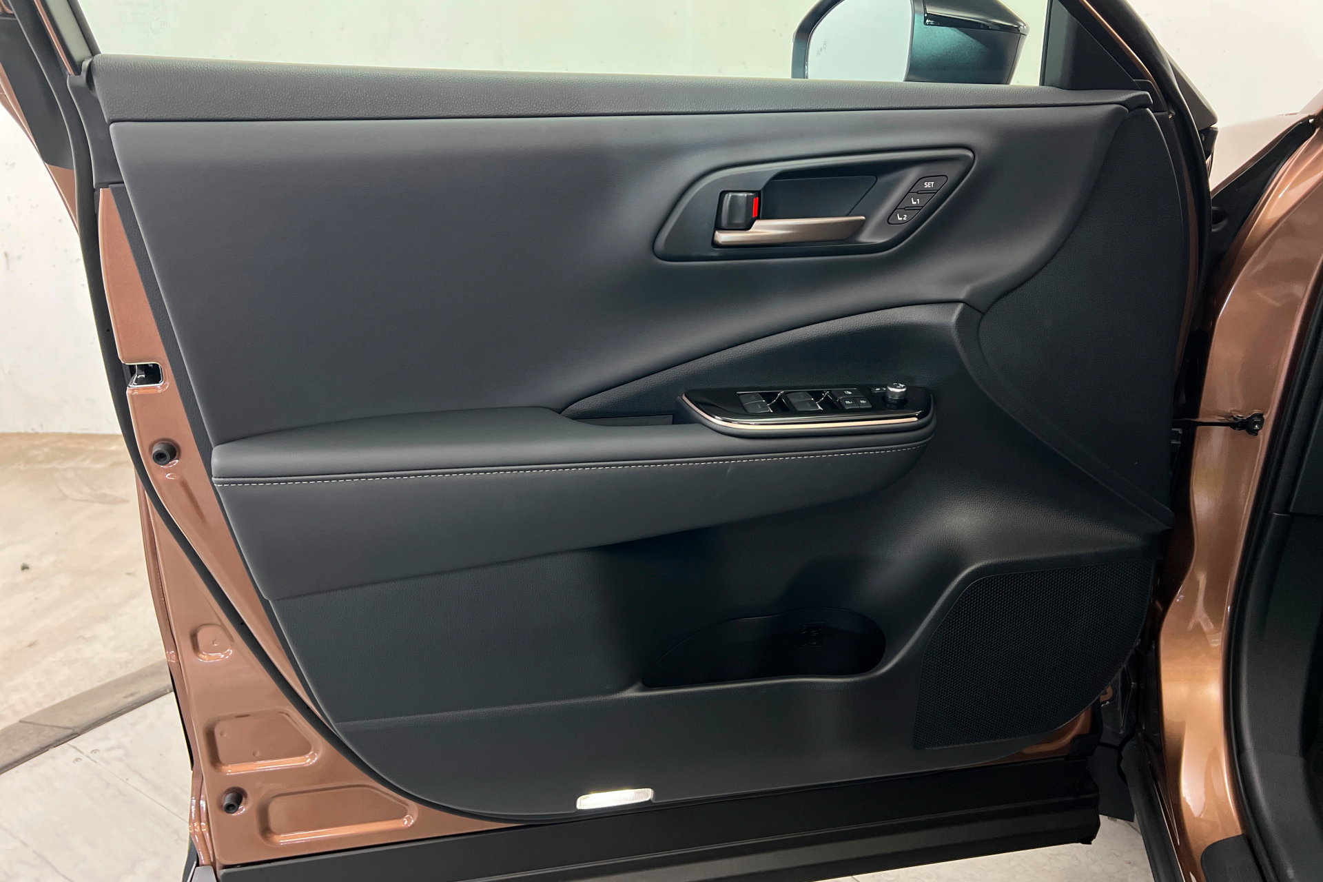 New 2026 Toyota Crown Platinum AWD/4WD image 14