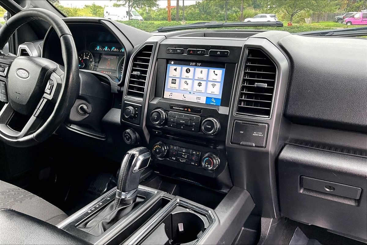 Used 2018 Ford F150 XLT w/ Equipment Group 302A Luxury AWD/4WD image 33