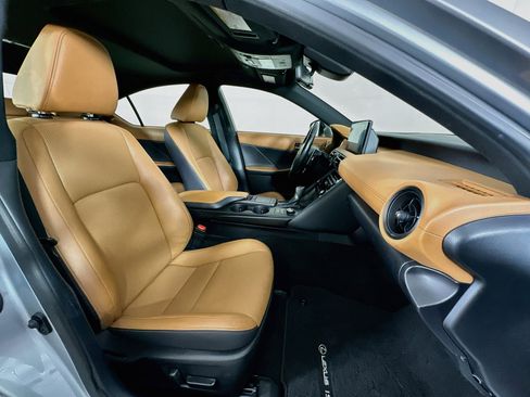 Used 2024 Lexus IS 350 F Sport RWD image 30