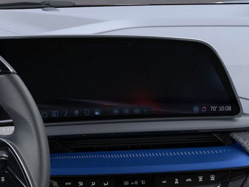 New 2026 Cadillac Optiq V image 20