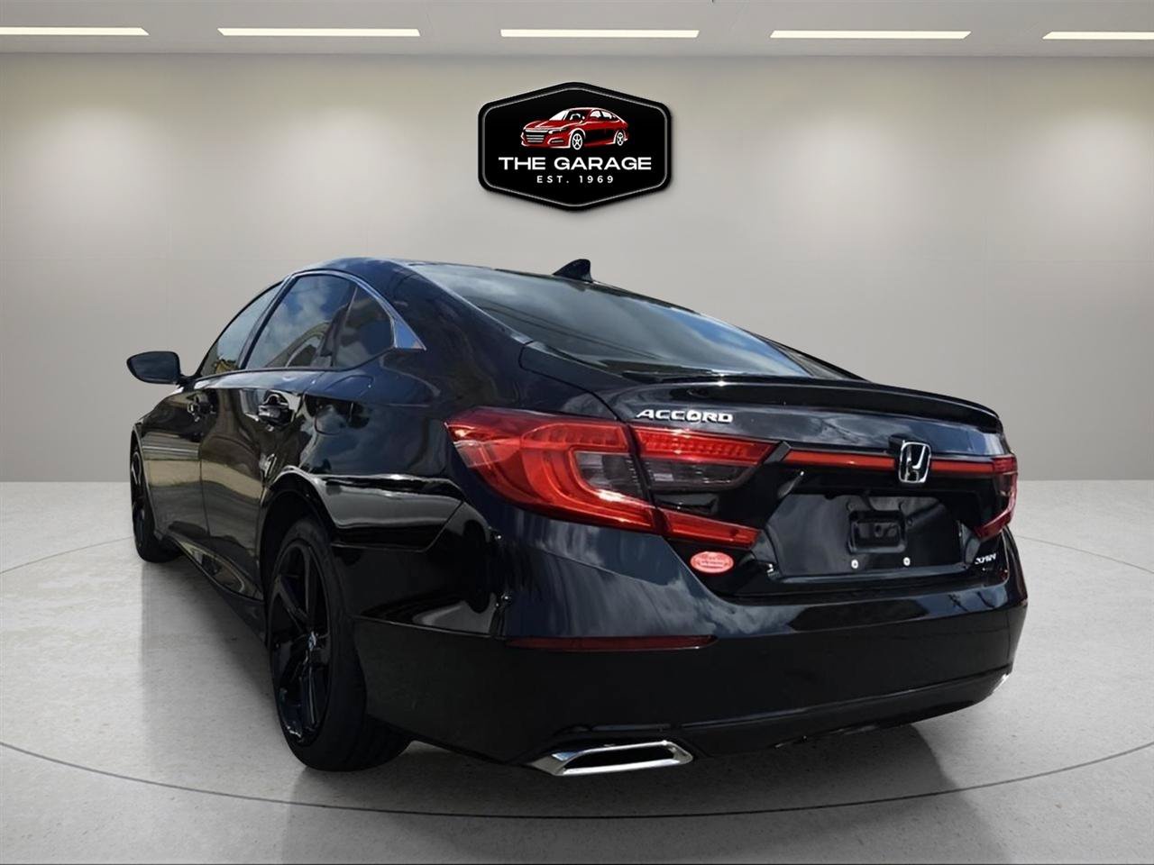 Used 2020 Honda Accord Sport image 4