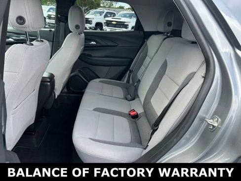 Used 2024 Chevrolet TrailBlazer LS w/ LS Convenience Package FWD image 15