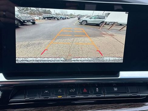 New 2026 GMC Sierra 1500 Elevation AWD/4WD image 17