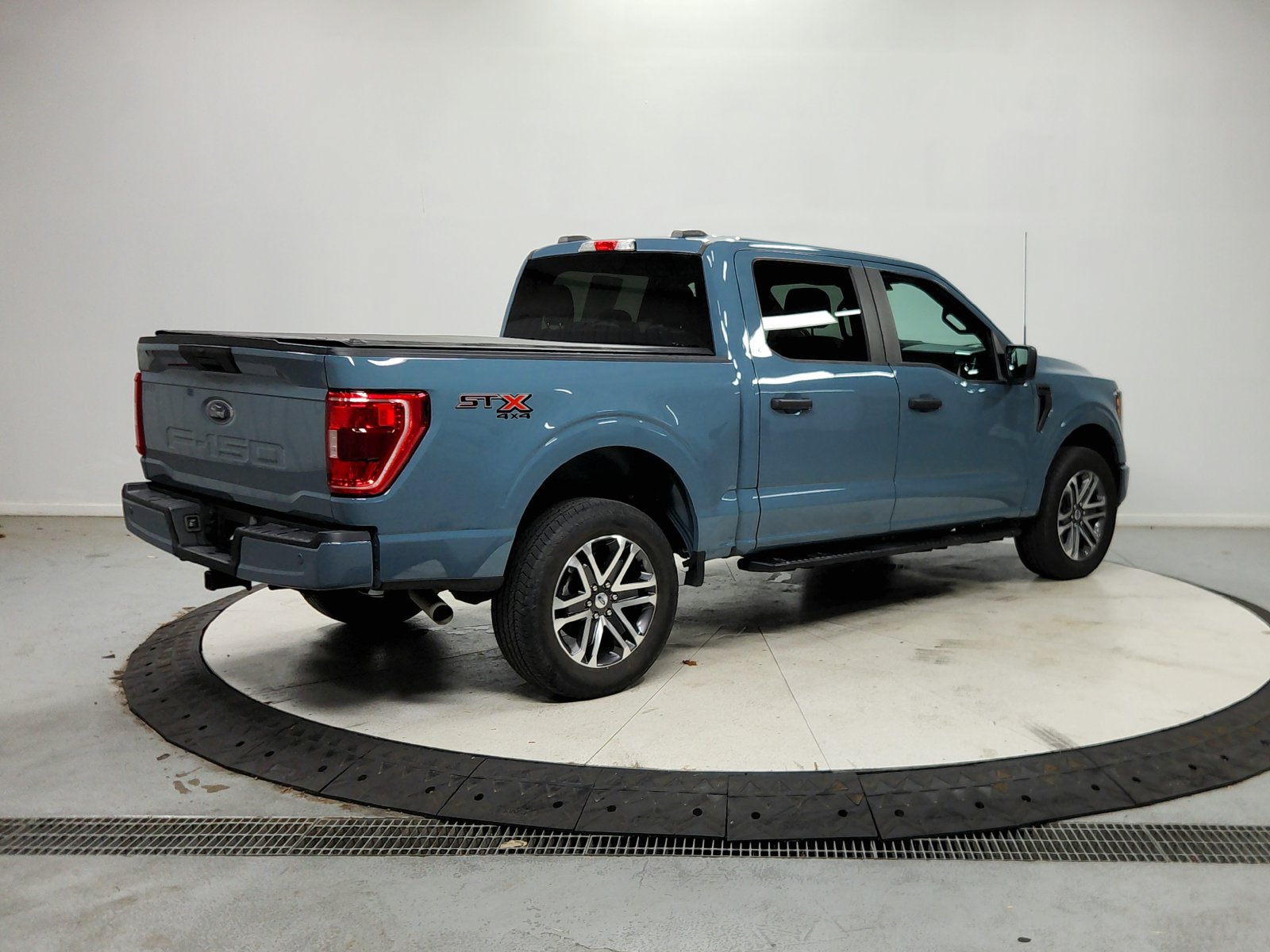 Used 2023 Ford F150 XL w/ STX Appearance Package AWD/4WD image 8