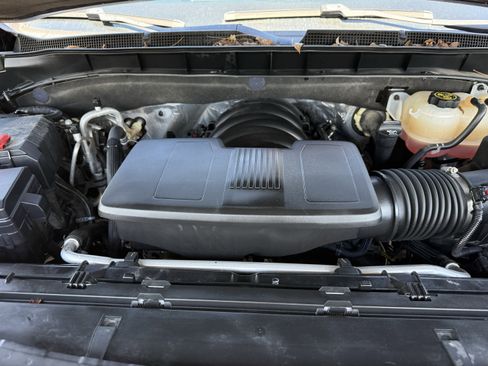 Used 2023 Chevrolet Tahoe LS image 34