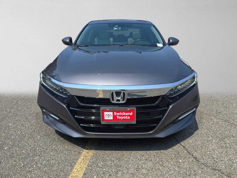 Used 2019 Honda Accord Touring image 8