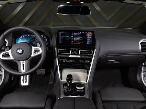 Used 2024 BMW M850i xDrive Convertible image 5