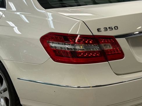 Used 2011 Mercedes-Benz E 350 Sedan image 12