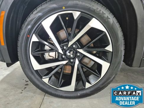 Used 2024 Mitsubishi Outlander SEL AWD/4WD image 32