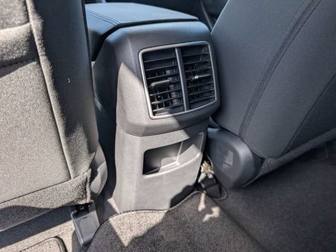 Used 2025 Kia Sportage LX FWD image 25