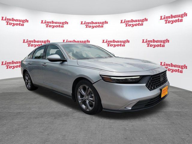 Used 2024 Honda Accord EX image 20