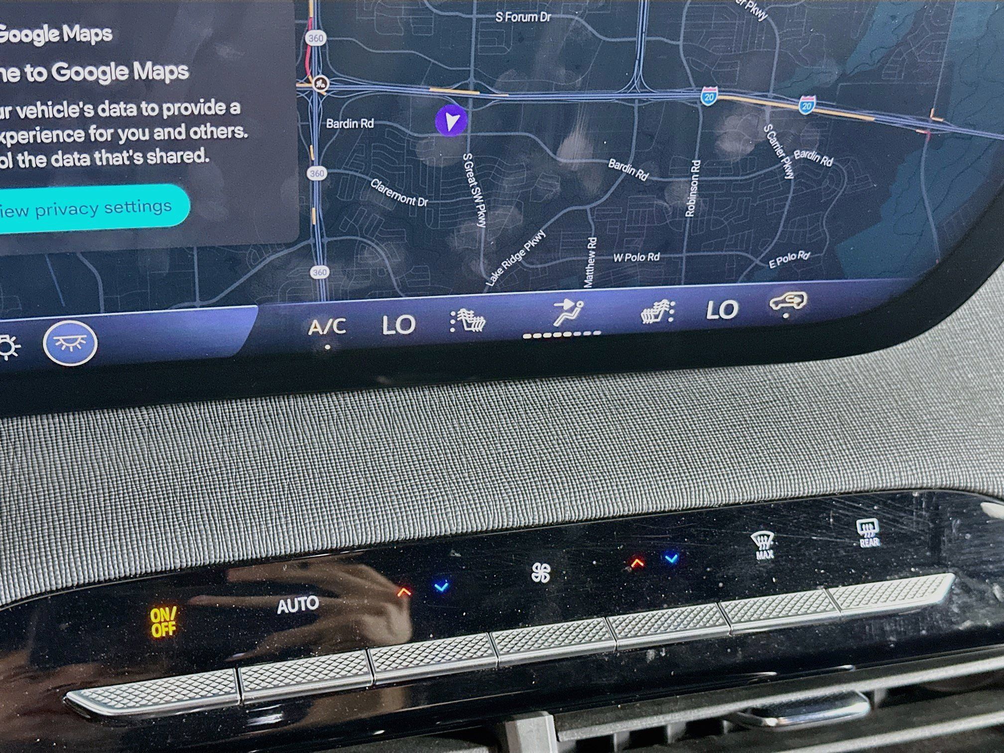 Used 2025 Buick Enclave Preferred FWD image 24