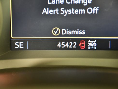 Used 2021 Chevrolet TrailBlazer RS w/ Sun and Liftgate Package image 17