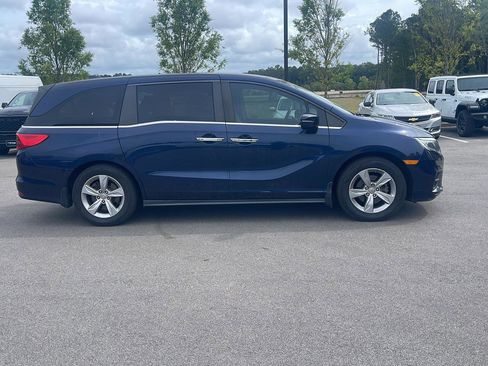 Used 2019 Honda Odyssey EX image 8