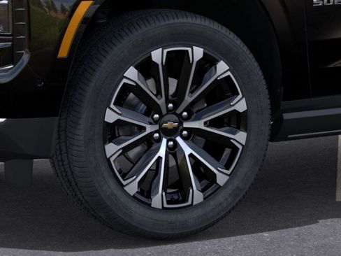New 2025 Chevrolet Suburban High Country image 9