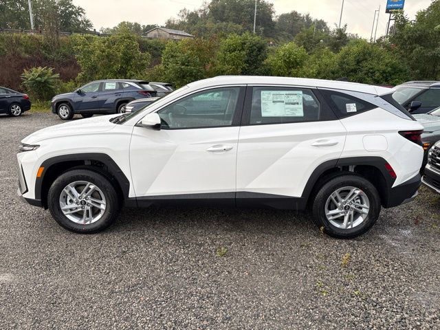 New 2026 Hyundai Tucson SE AWD/4WD image 2