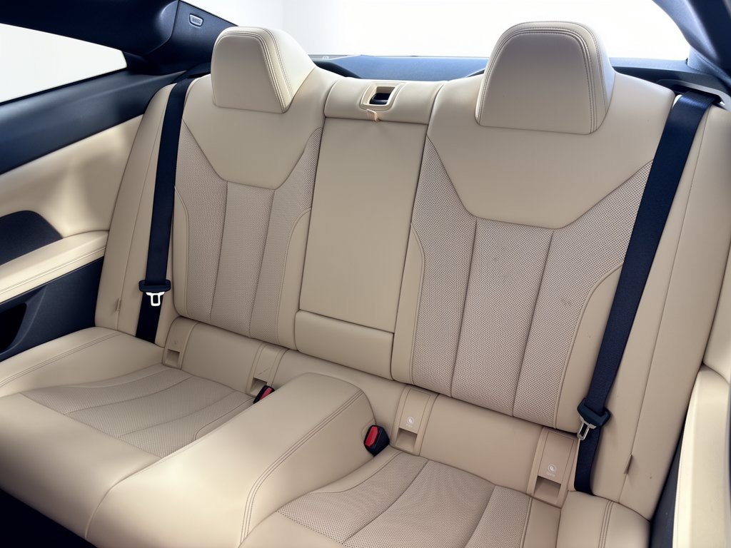 Used 2026 BMW M440i Coupe RWD image 25