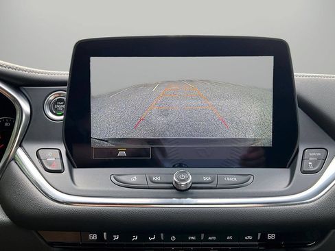 Used 2023 Chevrolet Blazer LT w/ Midnight/Sport Edition FWD image 13