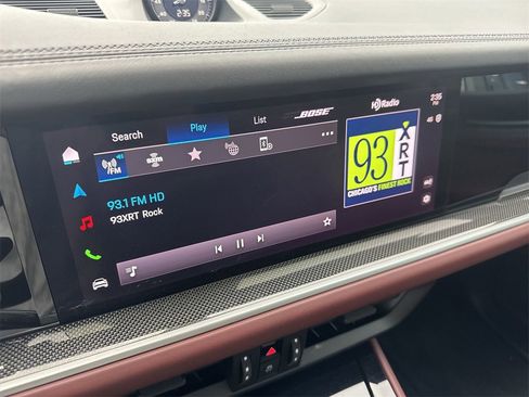 Used 2025 Porsche Cayenne Turbo image 12