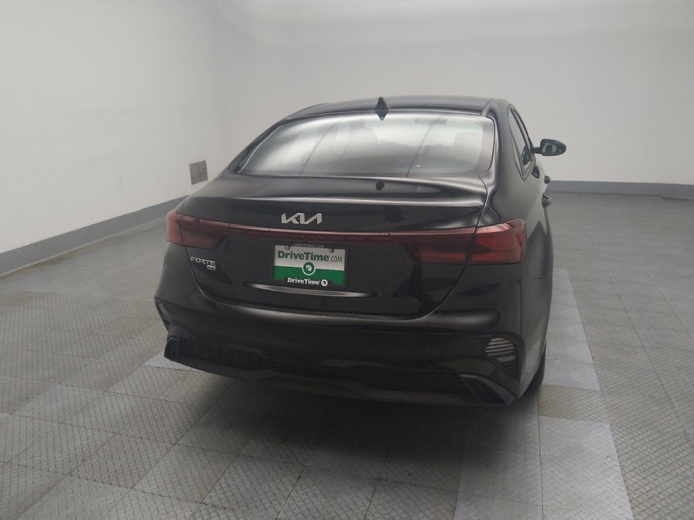 Used 2023 Kia Forte LX FWD image 7