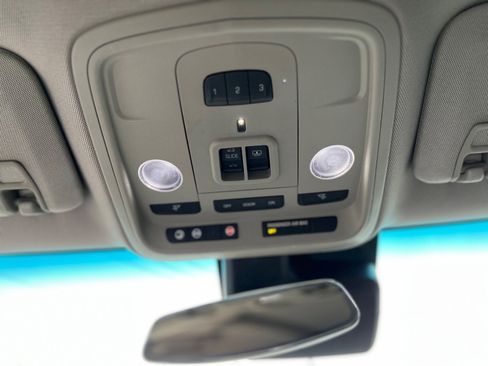 Used 2018 Cadillac CTS Luxury image 27