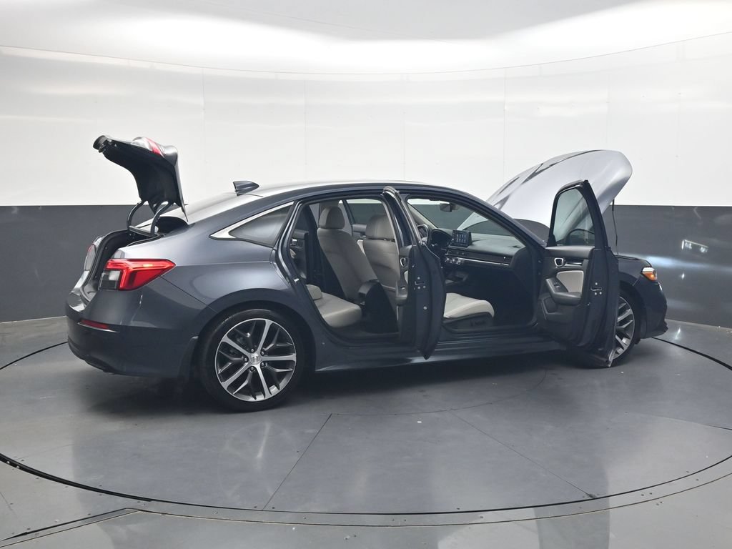 Used 2024 Honda Civic Touring image 39