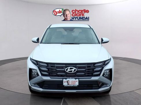 New 2026 Hyundai Tucson SE FWD image 8