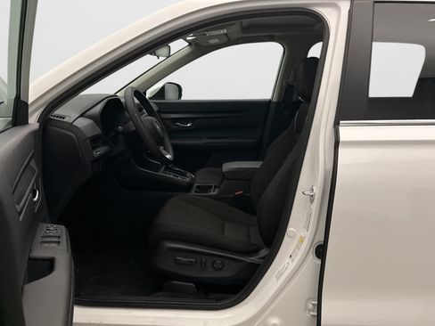 Used 2025 Honda CR-V EX image 8