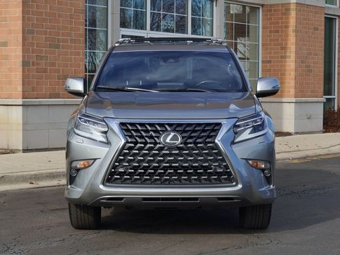 Used 2022 Lexus GX 460 Premium image 3