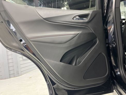 Used 2024 Chevrolet Equinox RS w/ RS Leather Package image 30