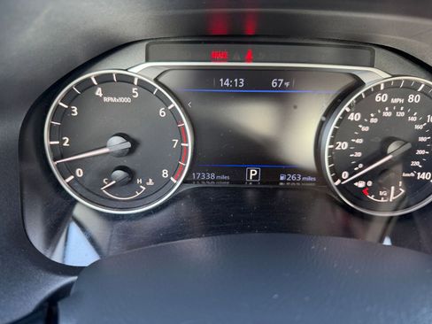 Used 2025 Nissan Altima 2.5 SR image 39